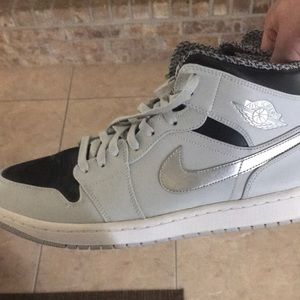 Meet your Posher, Christian